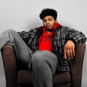 Meet your Posher, Antonio